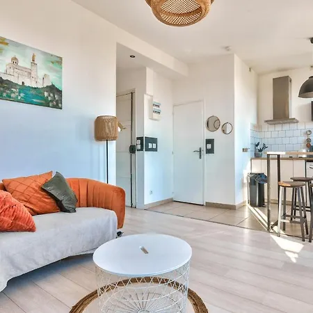 Apartment Super T2 A 10min A Pied De La Gare Saint Charles